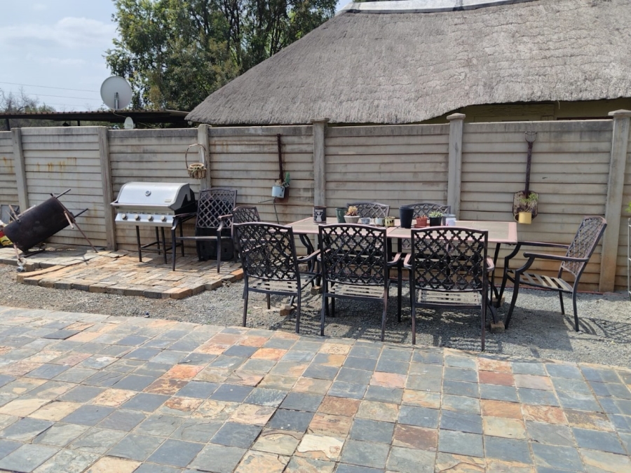 3 Bedroom Property for Sale in Olifantsnek North West